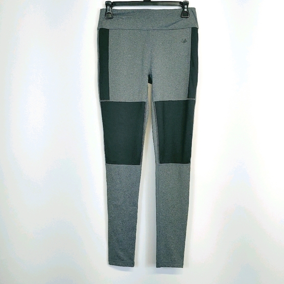 Essenza Performance Workout Leggings Gray/Black - Picture 2 of 8